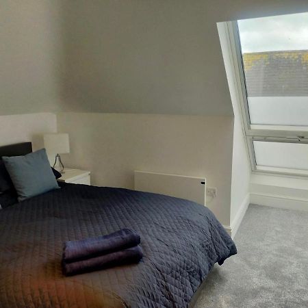 Stunning Luminous Penthouse/ 2Beds 2Baths Lägenhet Bournemouth Exteriör bild