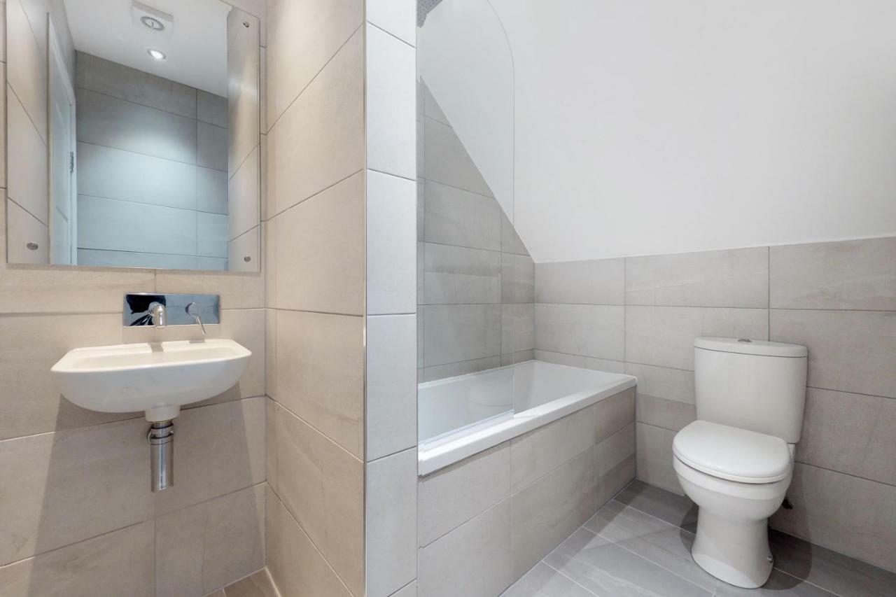 Stunning Luminous Penthouse/ 2Beds 2Baths Lägenhet Bournemouth Exteriör bild