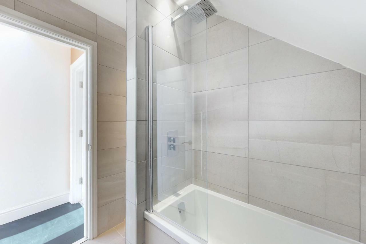 Stunning Luminous Penthouse/ 2Beds 2Baths Lägenhet Bournemouth Exteriör bild